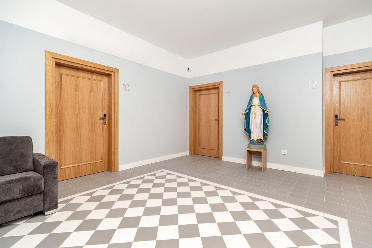 A Pousada Domus Mariae Gietrzwałd Exterior foto