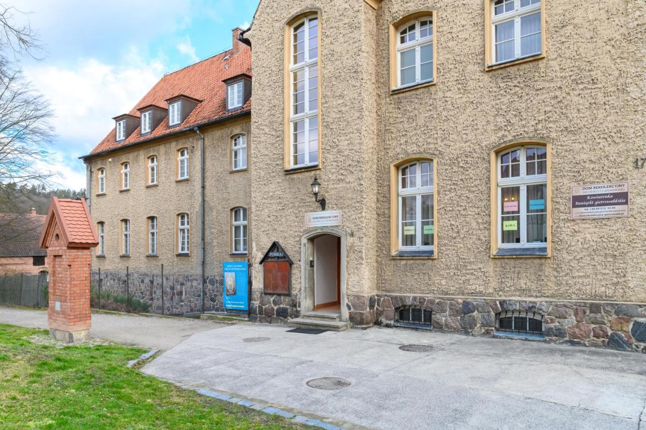 A Pousada Domus Mariae Gietrzwałd Exterior foto